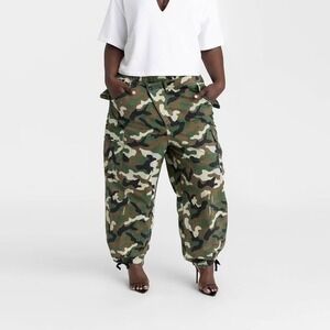 KBB KAHLANA Target XXL X-Large Mid-Rise Straight Leg The Cargo Jogger Camo Pant